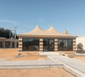 خيام وبيوت شعر