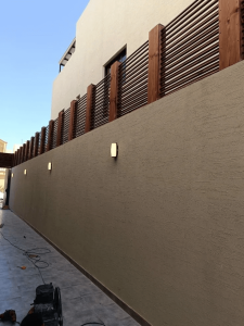 أهمية سواتر بديل خشب