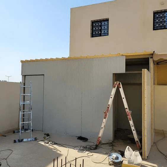 خطوات تركيب غرفة حارس ساندوتش بانل جده